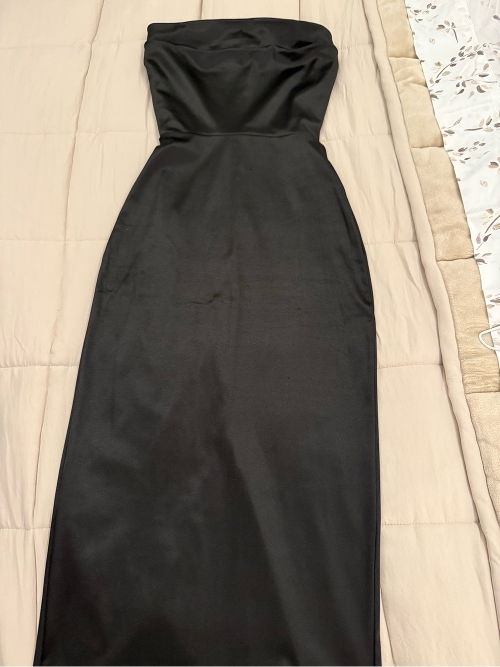 Windsor Strapless Black Floor-Length Evening Gown